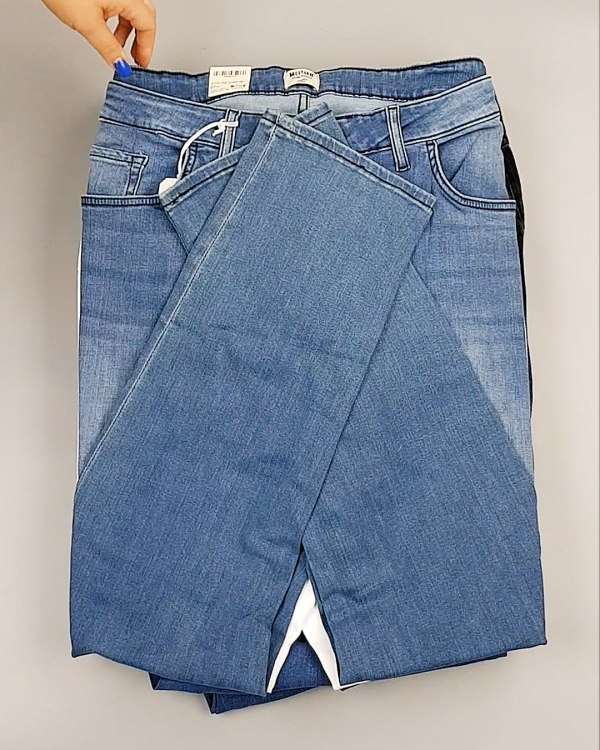 Фотография  376 - Джинсы MUSTANG м/ж#5 кг, ЛОТ №6960 оптом в Пскове и Псковской области