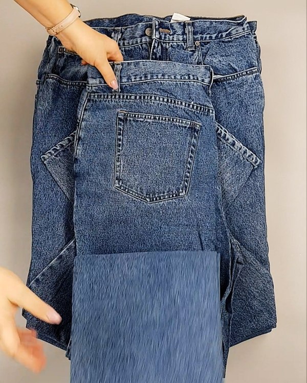 Фотография  249 - Джинсы CALVIN KLEIN муж #7,6 кг, ЛОТ №7020 оптом в Пскове и Псковской области