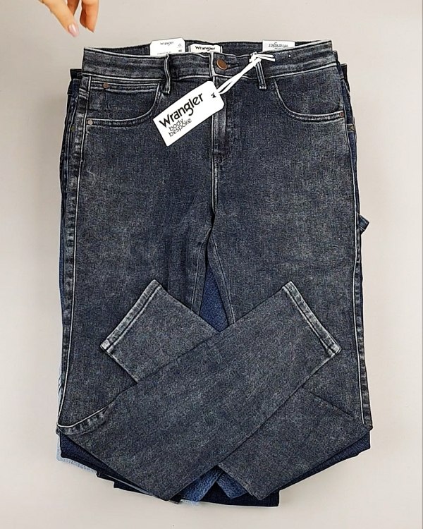 Фотография  643 - Джинсы WRANGLER м/ж#8,1 кг, ЛОТ №7011 оптом в Пскове и Псковской области