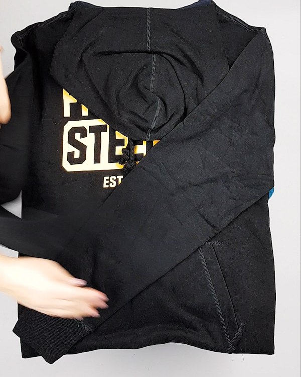 Фотография  192 - HOODIE CAN 084#10 кг, ЛОТ №7033 оптом в Пскове и Псковской области