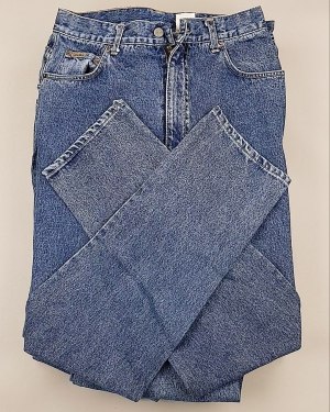 Купить Джинсы CALVIN KLEIN муж #7,6 кг, ЛОТ №7020 оптом в Пскове и Псковской области