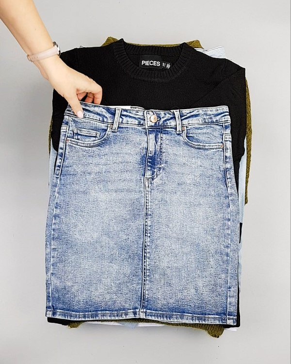 Фотография  941 - PIECES Winter mix 104#15 кг, ЛОТ №7144 оптом в Пскове и Псковской области