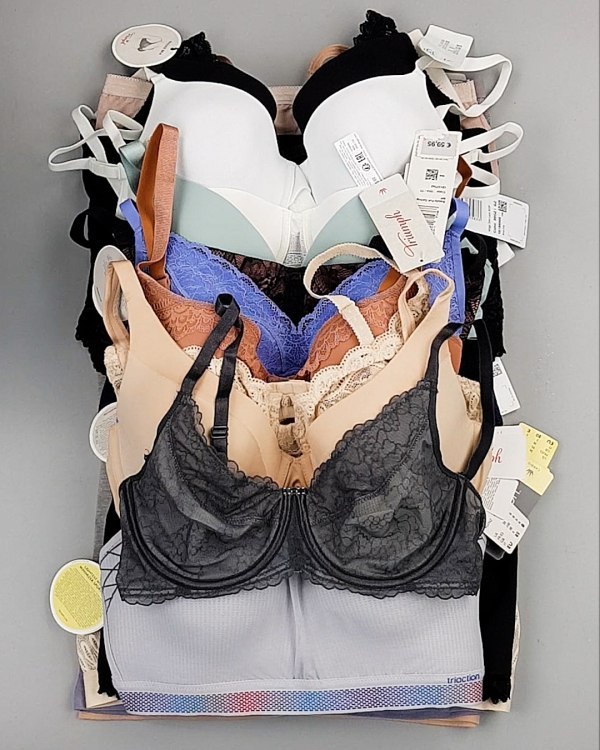 Фотография  126 - Нижнее белье TRIUMPH 104#33 шт, ЛОТ №7136 оптом в Пскове и Псковской области
