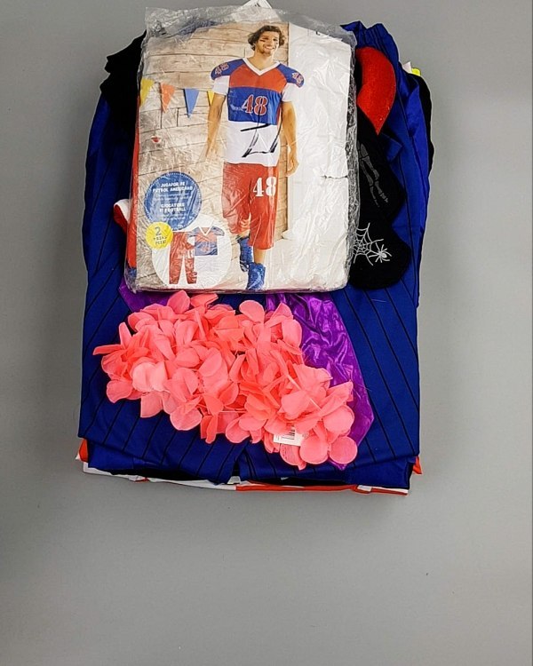 Фотография  438 - Карнавал mix#5 кг, ЛОТ №7092 оптом в Пскове и Псковской области