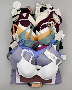 Купить Нижнее белье TRIUMPH 104#33 шт, ЛОТ №7134 оптом в Пскове и Псковской области