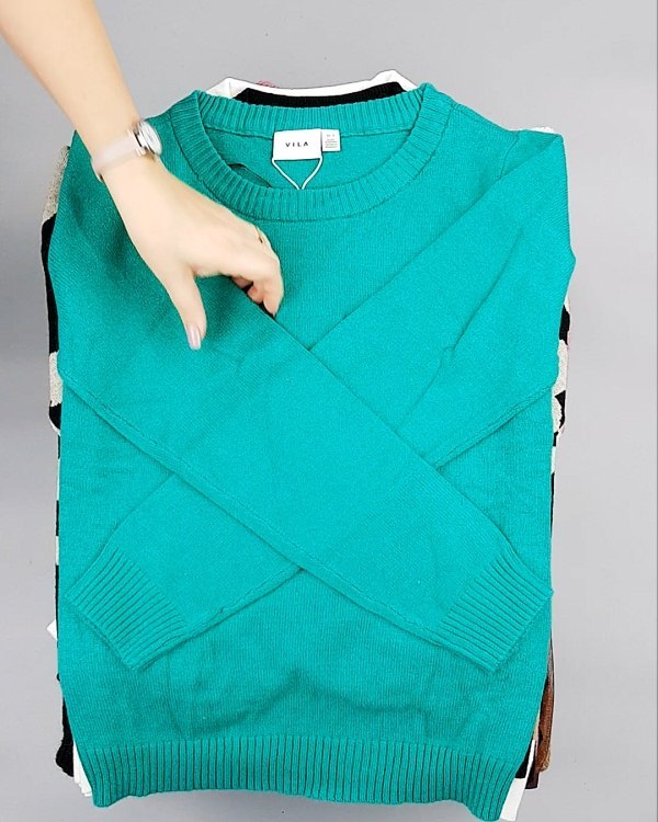 Фотография  996 - VILA Winter mix 104#15 кг, ЛОТ №7105 оптом в Пскове и Псковской области