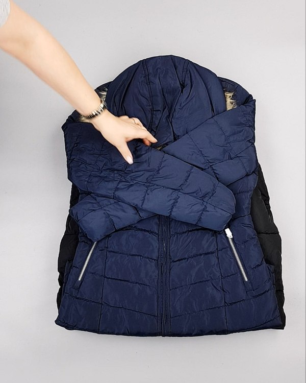 Фотография  983 - Верхняя одежда ONLY 104#10 кг, ЛОТ №7196 оптом в Пскове и Псковской области