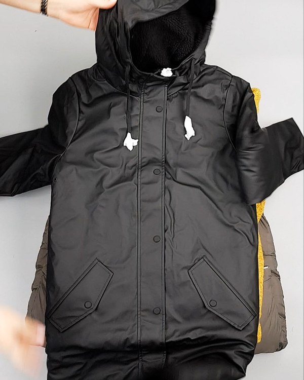 Фотография  654 - Верхняя одежда ONLY 104#10 кг, ЛОТ №7194 оптом в Пскове и Псковской области