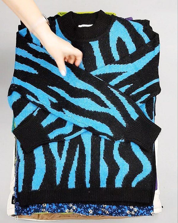 Фотография  401 - B.YOUNG Winter mix 104#15 кг, ЛОТ №7171 оптом в Пскове и Псковской области