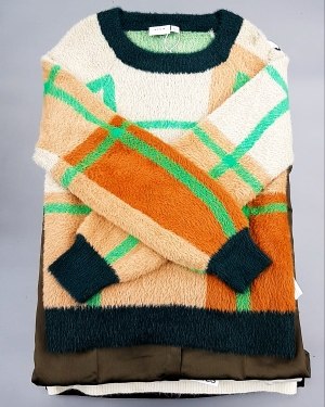 Купить Bestseller Winter В mix 114#15 кг, ЛОТ №7375 оптом в Пскове и Псковской области