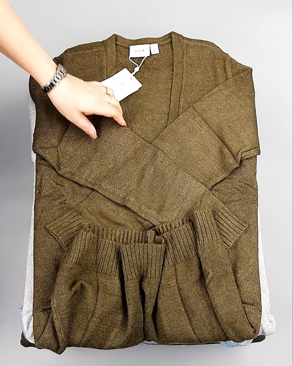 Фотография  780 - Кардиганы VILA W 104#7 кг, ЛОТ №7381 оптом в Пскове и Псковской области