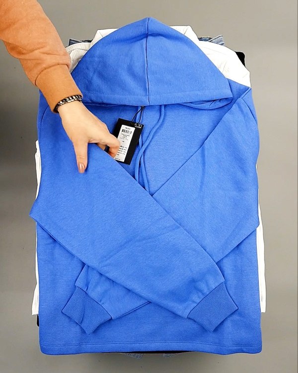 Фотография  538 - PIECES Winter mix 104#15 кг, ЛОТ №7379 оптом в Пскове и Псковской области