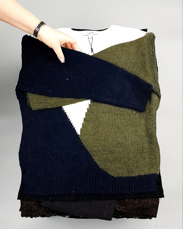 Фотография  957 - B.YOUNG Winter mix 104#15 кг, ЛОТ №7412 оптом в Пскове и Псковской области