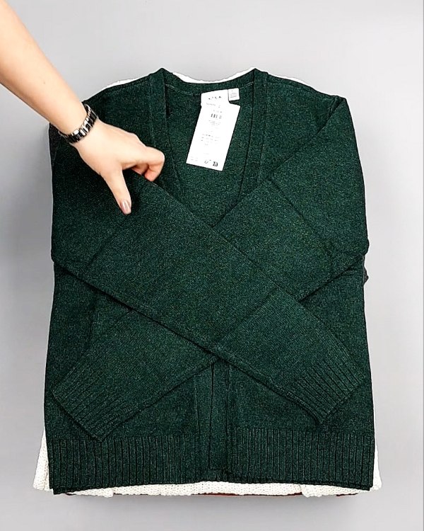 Фотография  373 - Кардиганы VILA W 104#7 кг, ЛОТ №7381 оптом в Пскове и Псковской области