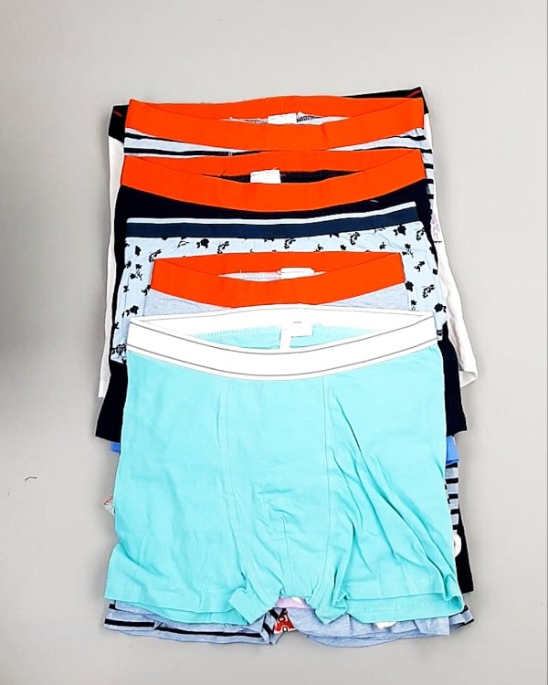 Фотография  882 - Нижнее белье TCM Kids 074#5 кг, ЛОТ №7396 оптом в Пскове и Псковской области