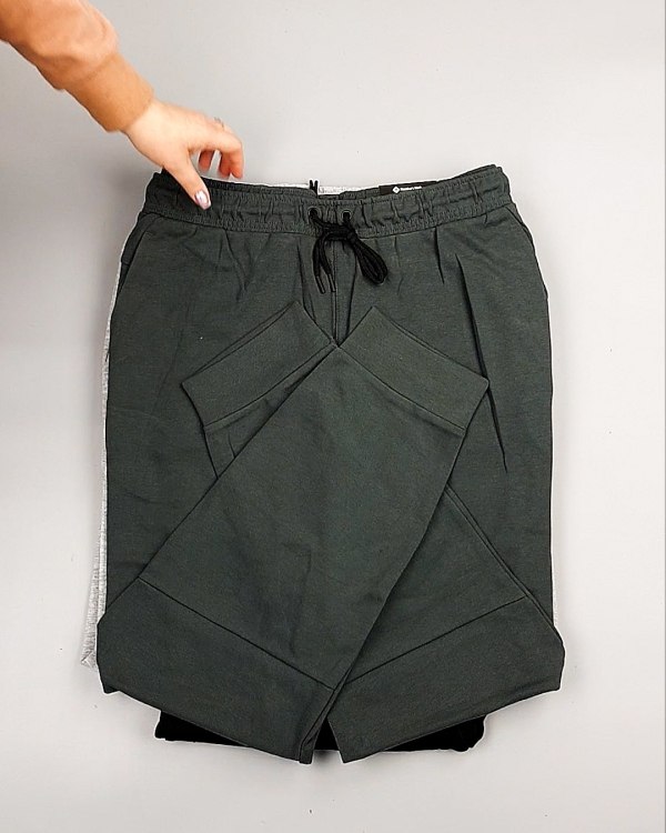 Фотография  581 - Штаны спортивные муж CAN 084#10 кг, ЛОТ №7416 оптом в Пскове и Псковской области