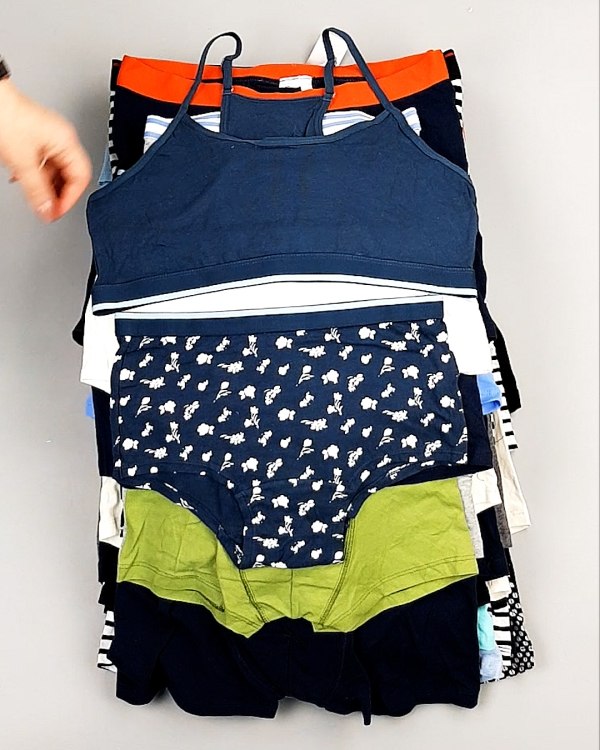 Фотография  631 - Нижнее белье TCM Kids 074#5 кг, ЛОТ №7398 оптом в Пскове и Псковской области