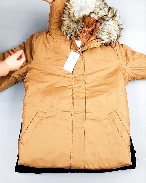 Фотография  833 - Bestseller Winter В mix 114#15 кг, ЛОТ №7374 оптом в Пскове и Псковской области