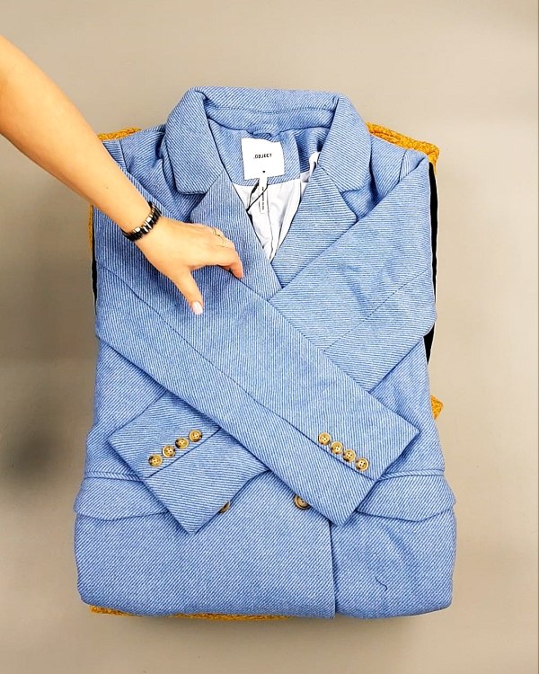 Фотография  569 - Пальто Bestseller 104#10,2 кг, ЛОТ №7558 оптом в Пскове и Псковской области