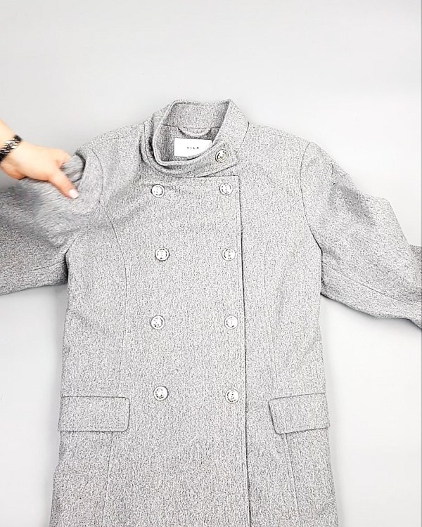 Фотография  723 - Пальто Bestseller 104#10 кг, ЛОТ №7557 оптом в Пскове и Псковской области