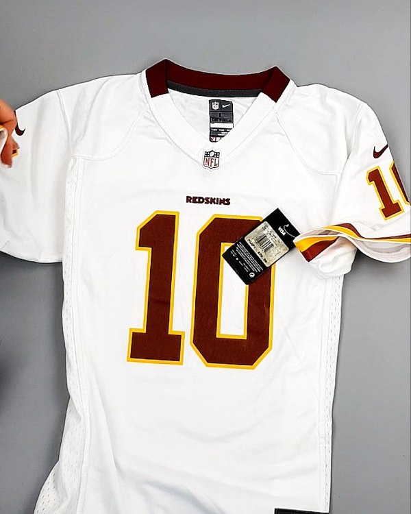 Фотография  905 - Sport дети CAN 124#5 кг, ЛОТ №7473 оптом в Пскове и Псковской области