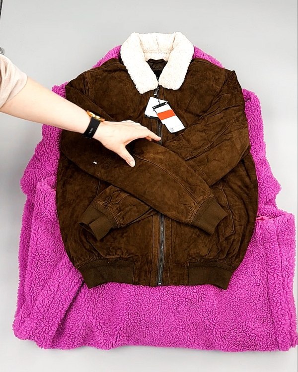 Фотография  980 - Верхняя одежда м/ж C&A 025#10 кг оптом в Пскове и Псковской области