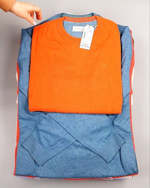 Фотография  893 - Джемпера легкие мужские TOM TAILOR 124#8,35 кг, ЛОТ №7605 оптом в Пскове и Псковской области