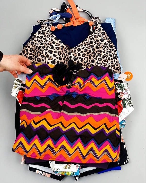 Фотография  800 - Купальники AMAZON жен 015#4 кг, ЛОТ №7798 оптом в Пскове и Псковской области