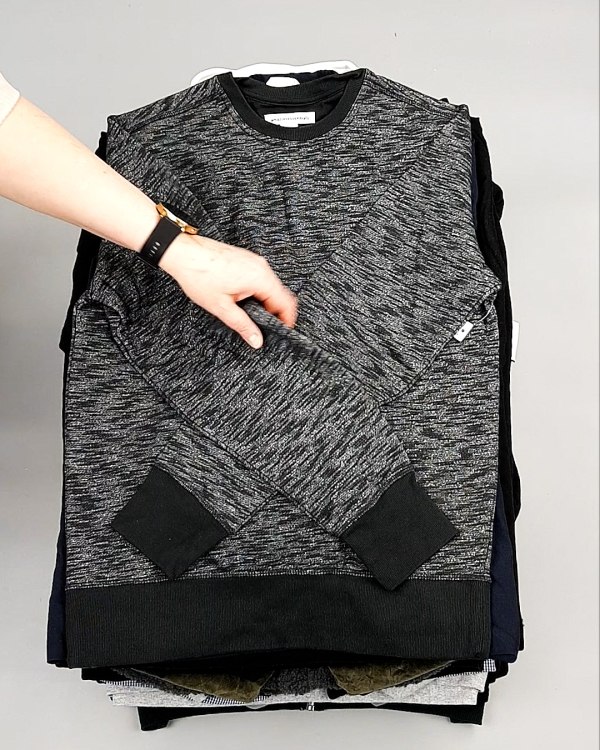 Фотография  231 - AMAZON mix муж весна 015#15 кг, ЛОТ №7737 оптом в Пскове и Псковской области