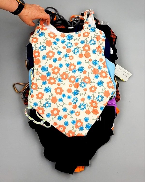 Фотография  174 - Купальники AMAZON жен 015#4 кг, ЛОТ №7796 оптом в Пскове и Псковской области