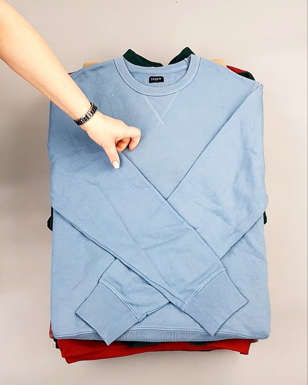 Фотография  152 - SWEATSHIRT CAN 084#10 кг, ЛОТ №7619 оптом в Пскове и Псковской области