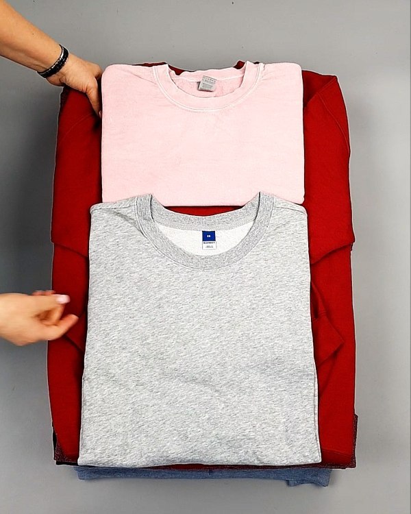 Фотография  799 - SWEATSHIRT CAN 084#10 кг, ЛОТ №7620 оптом в Пскове и Псковской области