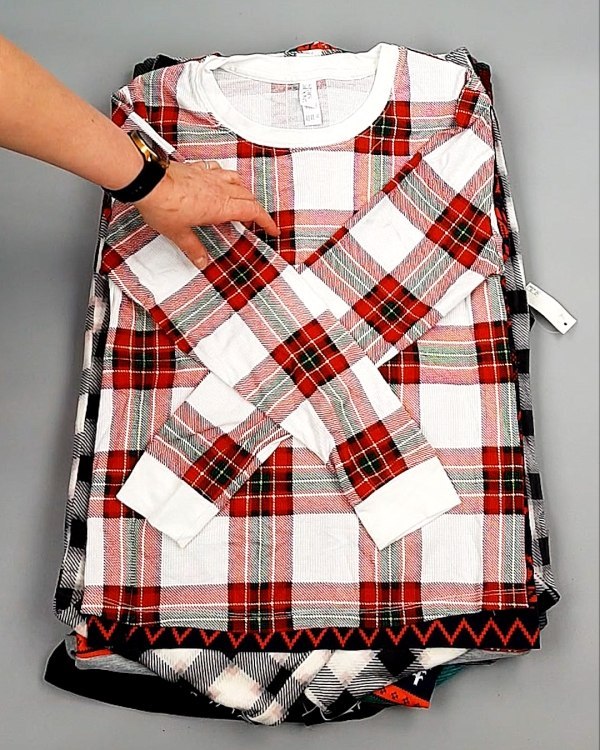 Фотография  243 - Домашняя одежда м/ж AMAZON 015#7 кг, ЛОТ №7783 оптом в Пскове и Псковской области