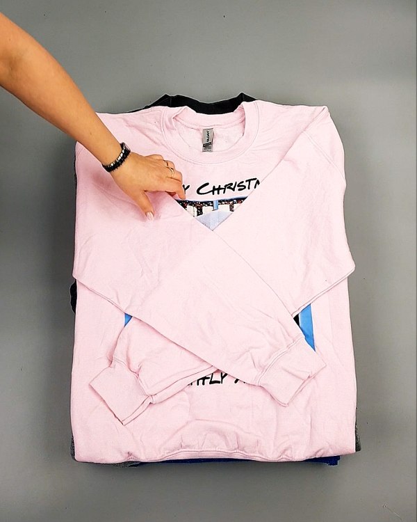 Фотография  710 - SWEATSHIRT CAN 084#10 кг, ЛОТ №7621 оптом в Пскове и Псковской области