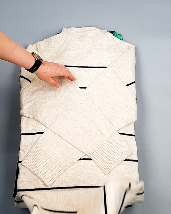 Фотография  105 - Платья СТОК CAN зима 084#7 кг, ЛОТ №7826 оптом в Пскове и Псковской области