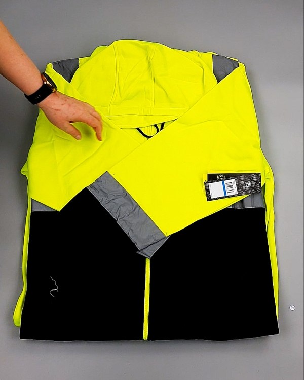 Фотография  423 - FILA CAN 084#7 кг, ЛОТ №7629 оптом в Пскове и Псковской области