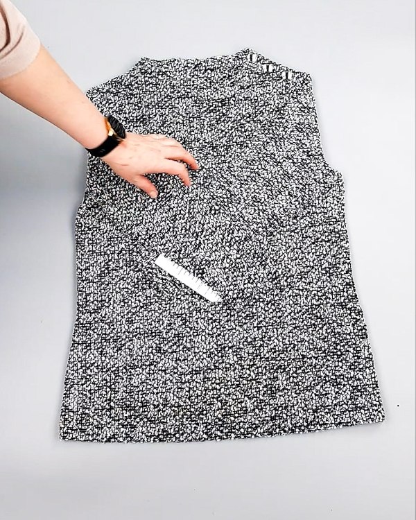 Фотография  237 - Джемпера СТОК CAN 084#7 кг, ЛОТ №7651 оптом в Пскове и Псковской области