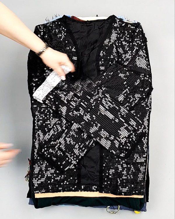 Фотография  984 - AMAZON mix жен лето 015#15 кг, ЛОТ №7722 оптом в Пскове и Псковской области