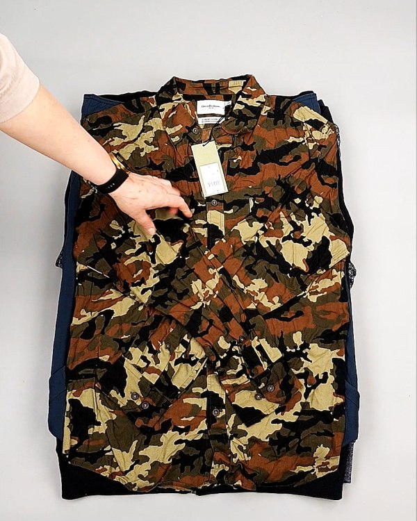 Фотография  979 - AMAZON mix муж весна 015#15 кг, ЛОТ №7738 оптом в Пскове и Псковской области