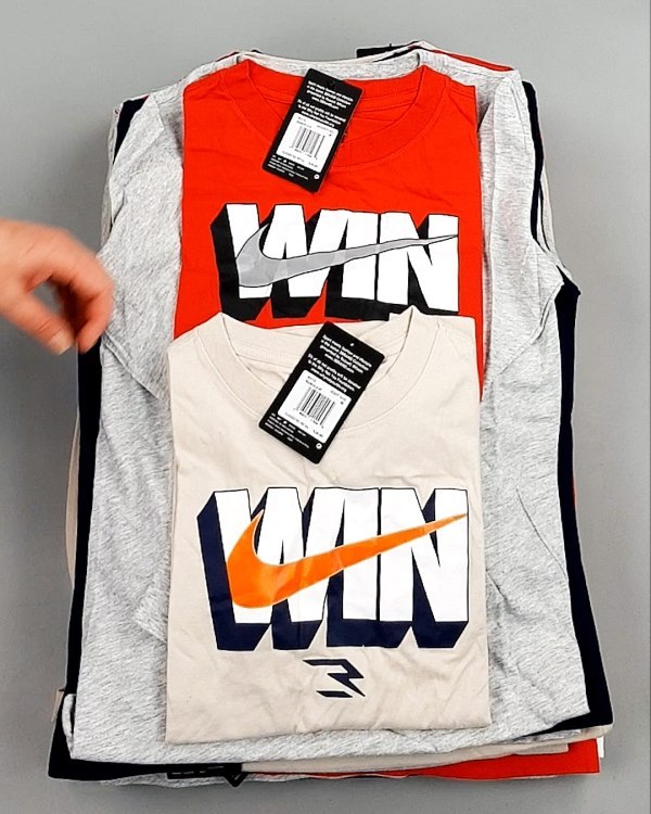 Фотография  711 - Тонковки детские NIKE CAN 084#5 кг, ЛОТ №7969 оптом в Пскове и Псковской области