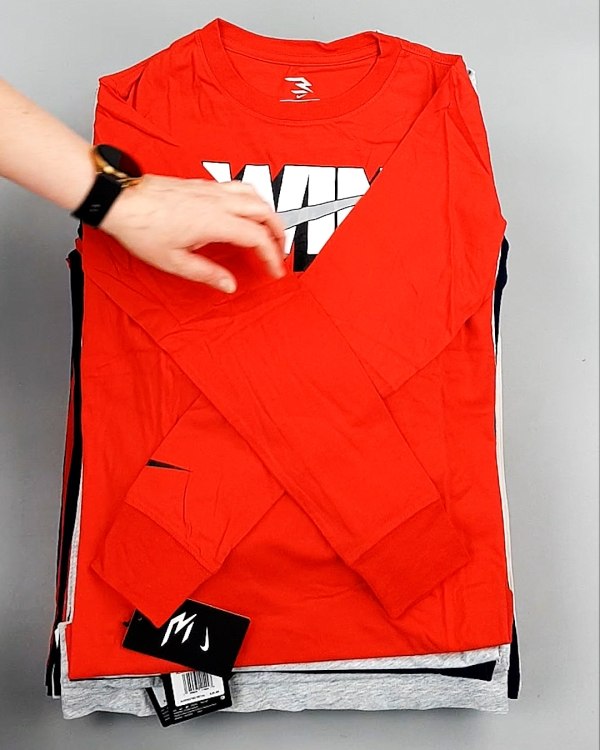 Фотография  899 - Тонковки детские NIKE CAN 084#5 кг, ЛОТ №7970 оптом в Пскове и Псковской области