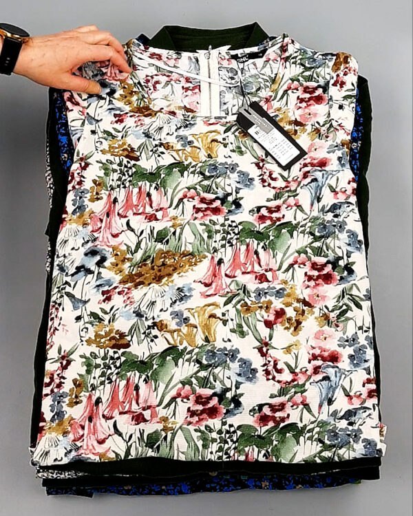 Фотография  954 - Блузки Bestseller+DK 035#5 кг оптом в Пскове и Псковской области