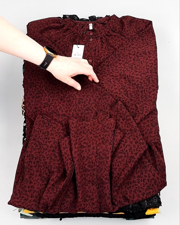 Фотография  597 - Платья Bestseller+DK Summer 035#5 кг, ЛОТ №8061 оптом в Пскове и Псковской области