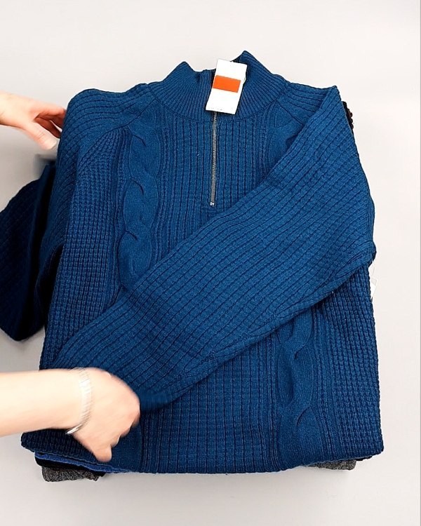 Фотография  551 - Джемпера мужские C&A 025#7 кг, ЛОТ №7889 оптом в Пскове и Псковской области