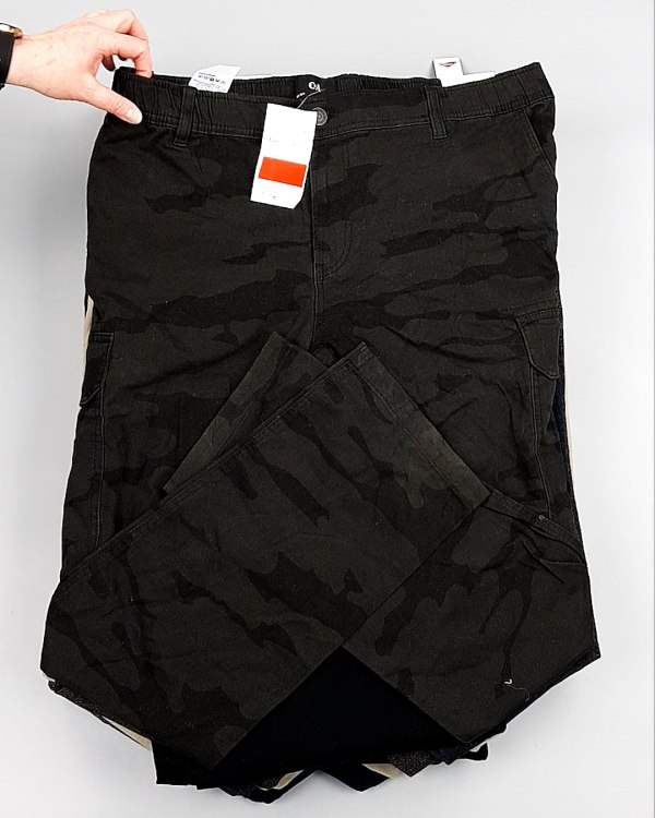 Фотография  196 - Брюки мужские зима C&A 025#10 кг, ЛОТ №7913 оптом в Пскове и Псковской области