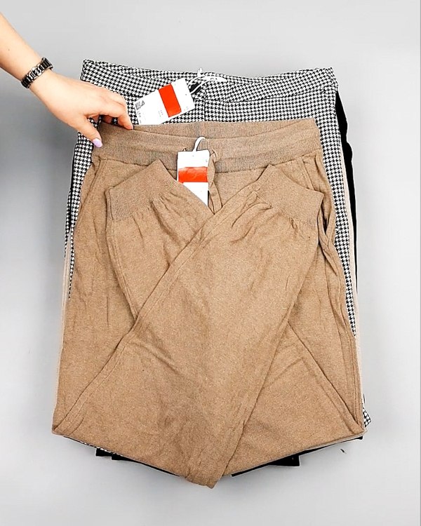 Фотография  856 - Брюки женские зима C&A 025#10 кг оптом в Пскове и Псковской области