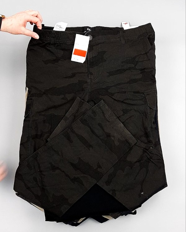 Фотография  557 - Брюки мужские зима C&A 025#10 кг оптом в Пскове и Псковской области