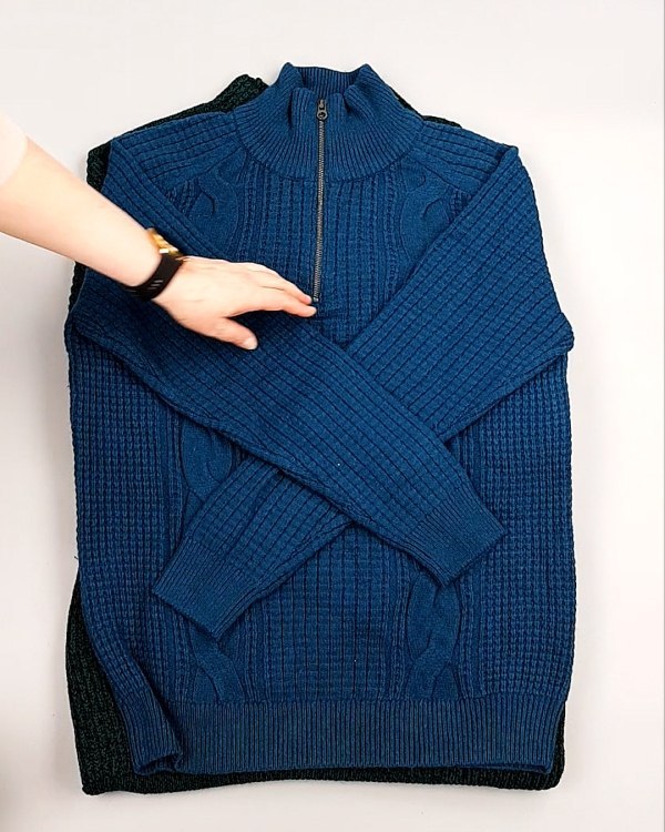 Фотография  578 - Джемпера мужские C&A 025#7 кг, ЛОТ №7887 оптом в Пскове и Псковской области