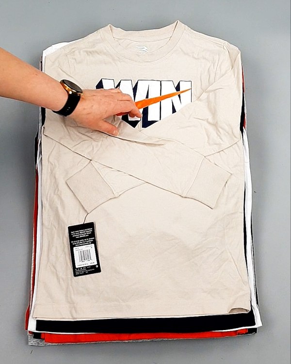 Фотография  408 - Тонковки детские NIKE CAN 084#5 кг, ЛОТ №7968 оптом в Пскове и Псковской области