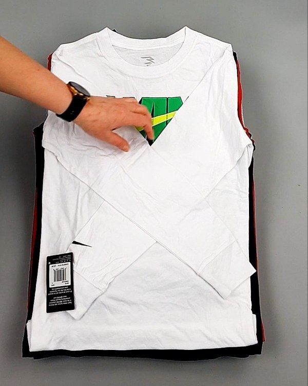 Фотография  141 - Тонковки детские NIKE CAN 084#5 кг, ЛОТ №7970 оптом в Пскове и Псковской области